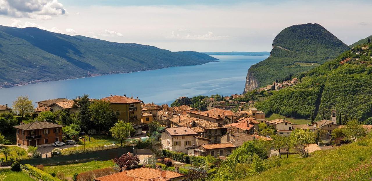 Borgo Cantagallo Casa Olivia 1 Holiday home Tremosine